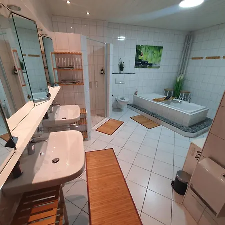 Bacz Apartman *
